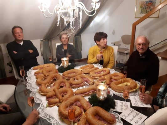 Reisen bildet. Reisen bindet. Nordost-Passage Snack